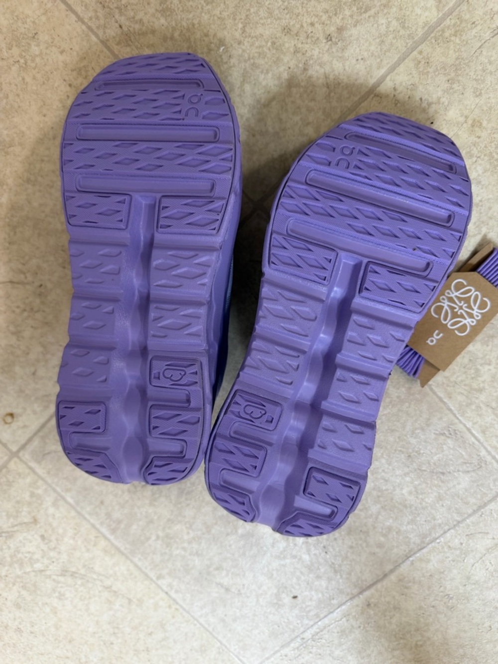 On Cloud x Loewe Collab Women's Athletic Shoes - Lavender - Picture 7 of 7